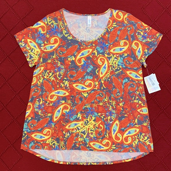 LuLaRoe Tops - LuLaRoe Classic Tee Shirt Paisley Floral 2XL NWT